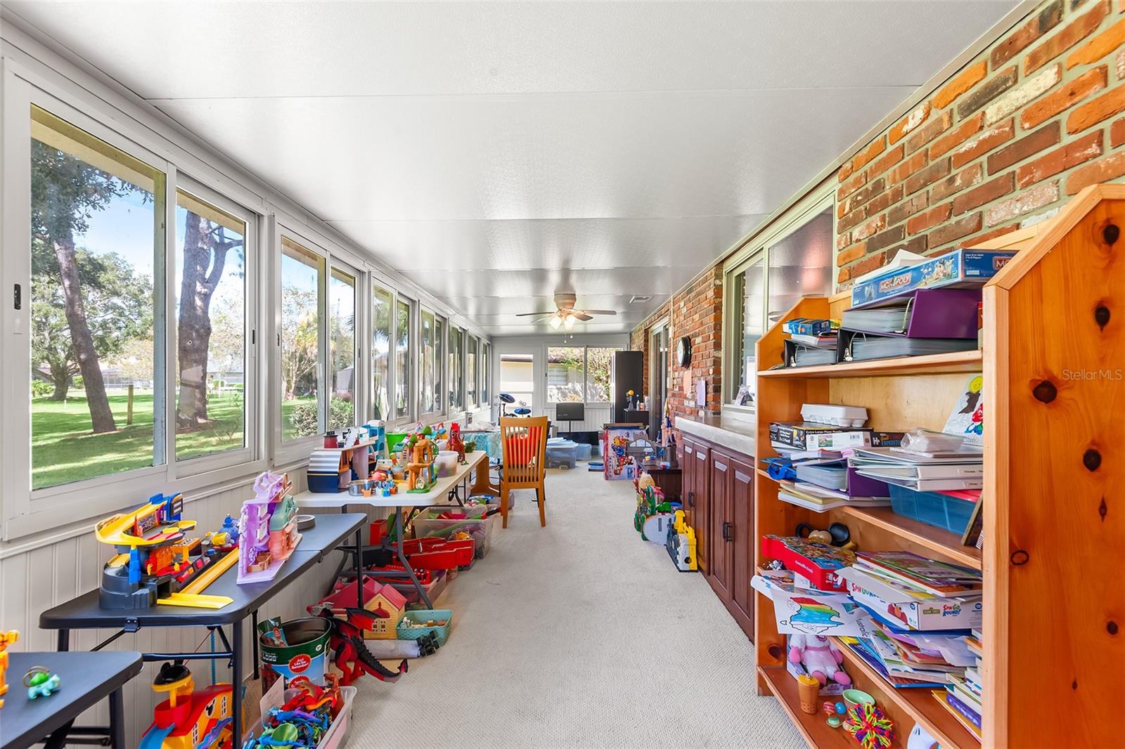 Image 22 of 32 For 241 Greenfield Road