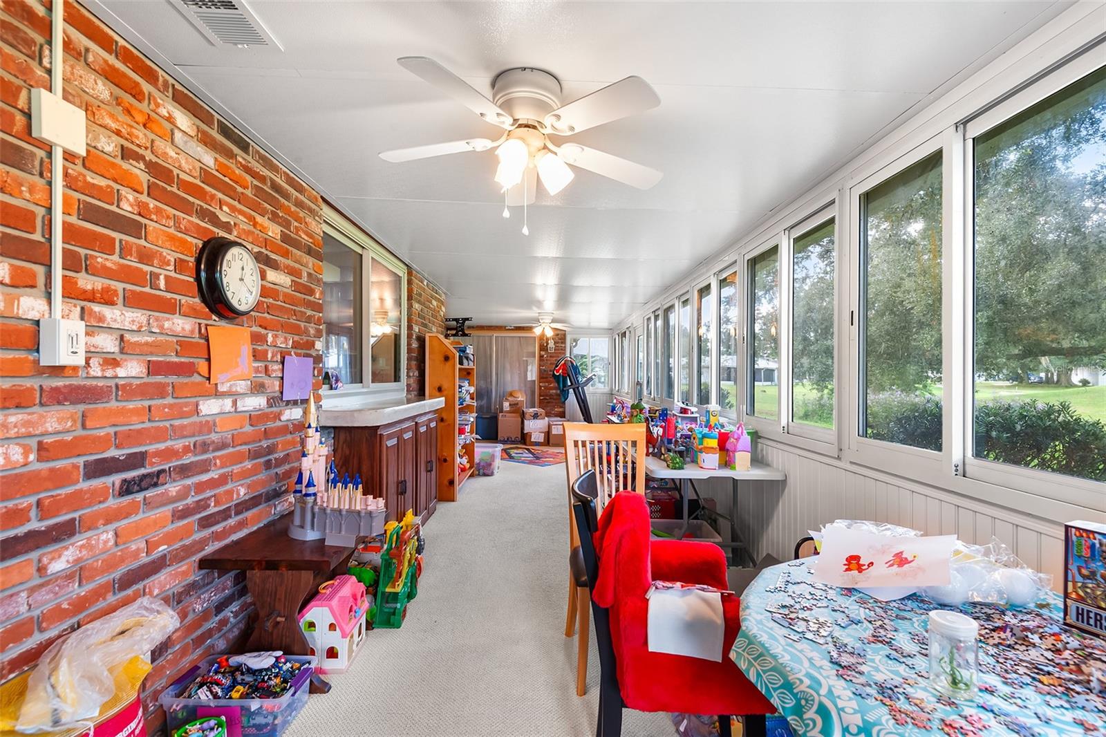 Image 23 of 32 For 241 Greenfield Road