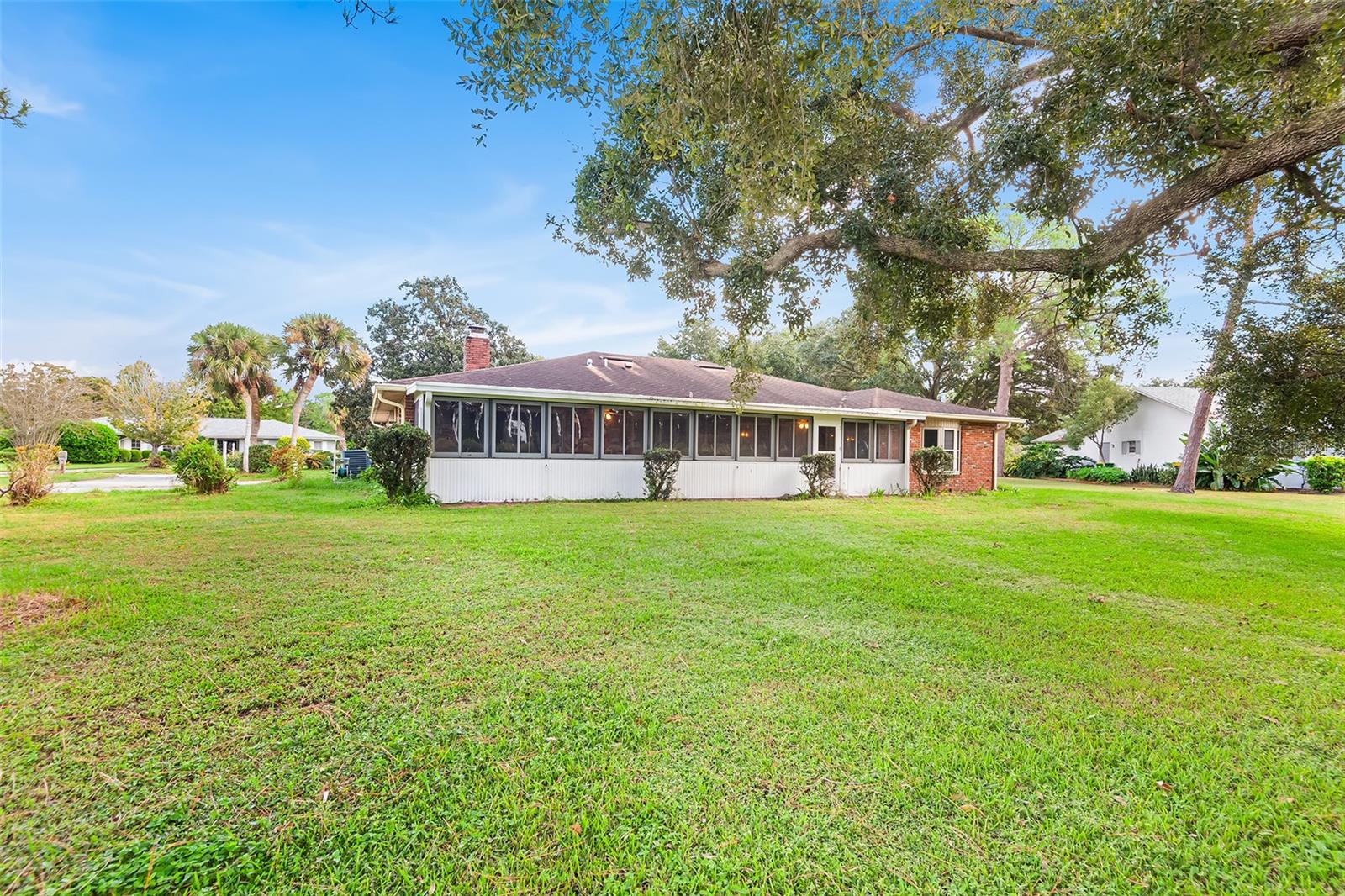 Image 26 of 32 For 241 Greenfield Road