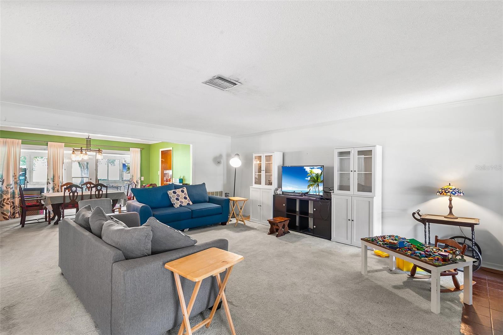 Image 5 of 32 For 241 Greenfield Road