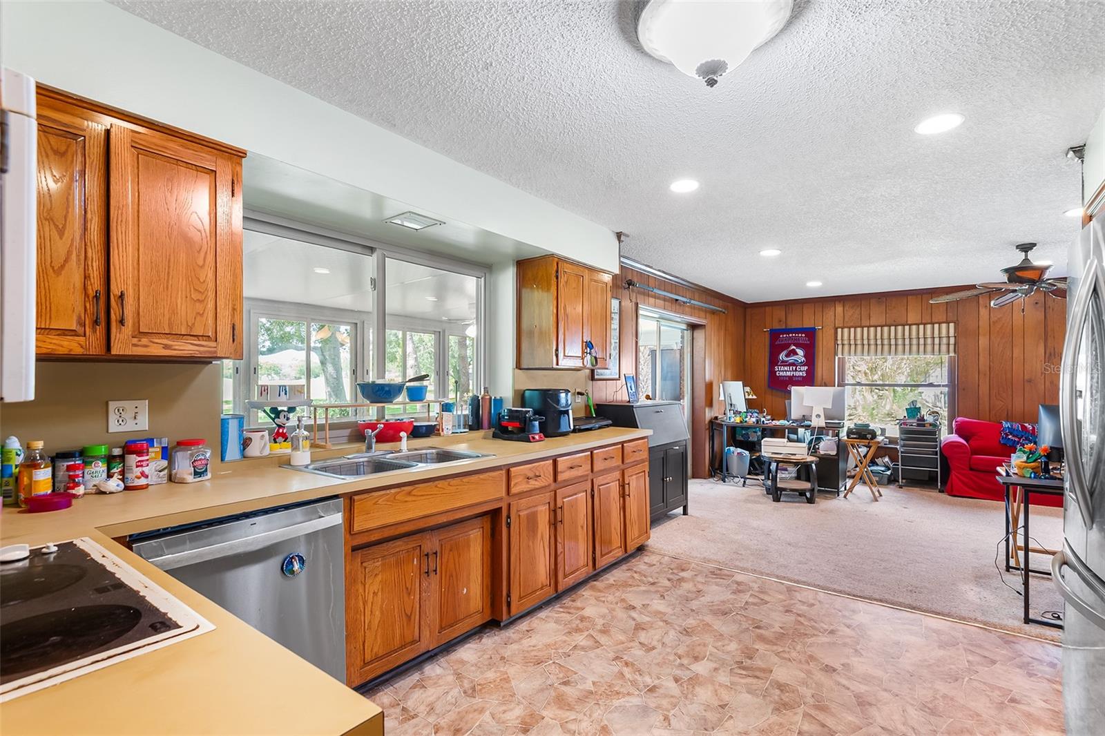 Image 7 of 32 For 241 Greenfield Road