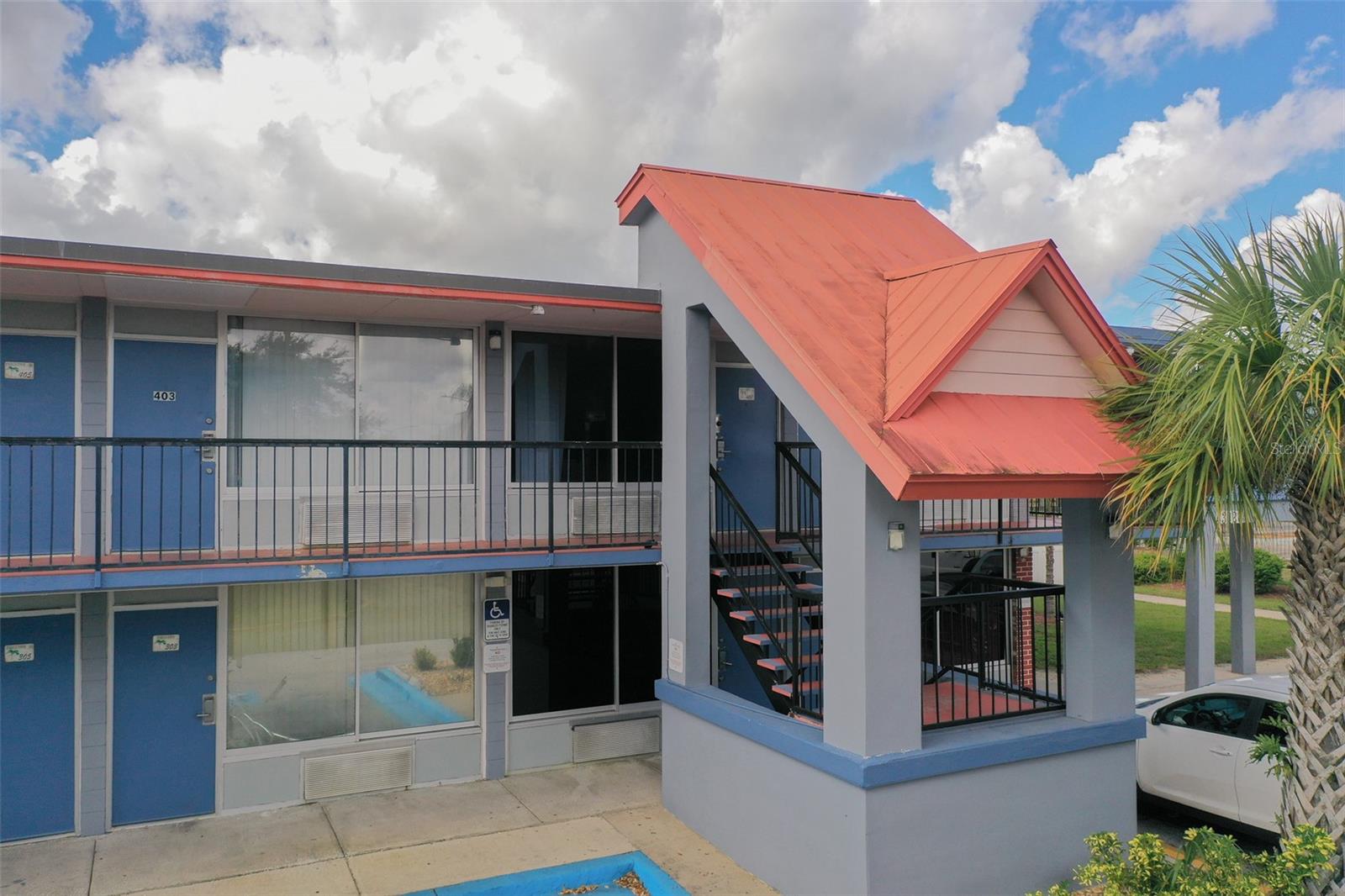 Image 12 of 41 For 43420 Highway 27  401