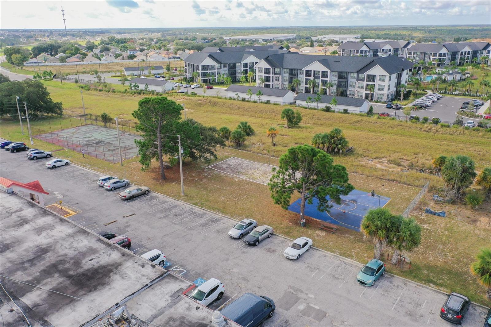 Image 16 of 41 For 43420 Highway 27  401