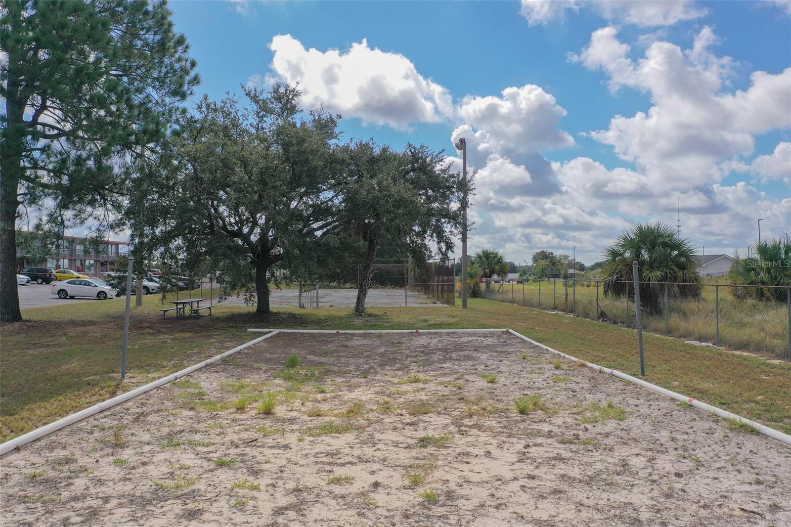 Image 27 of 41 For 43420 Highway 27  401