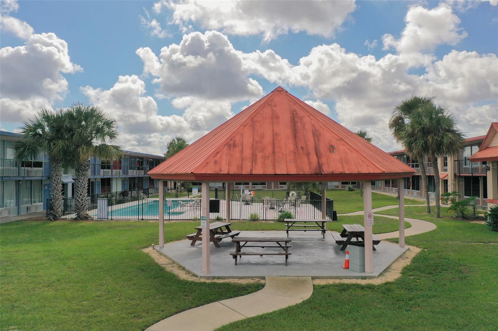 Image 34 of 41 For 43420 Highway 27  401