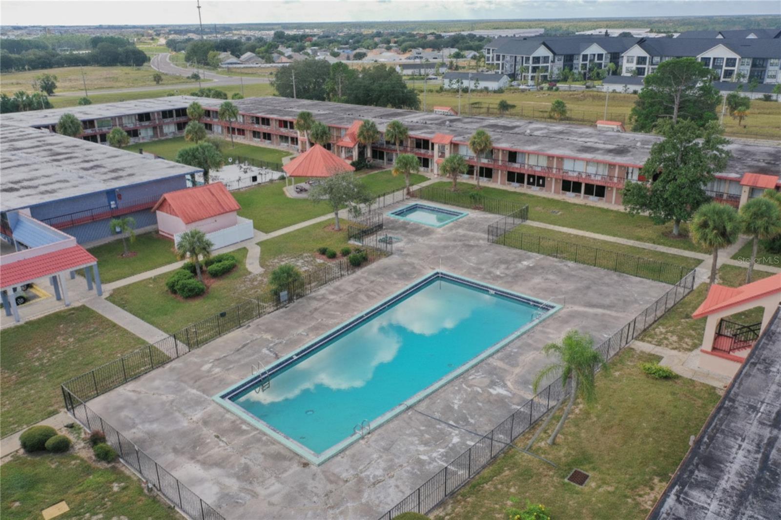 Image 41 of 41 For 43420 Highway 27  401