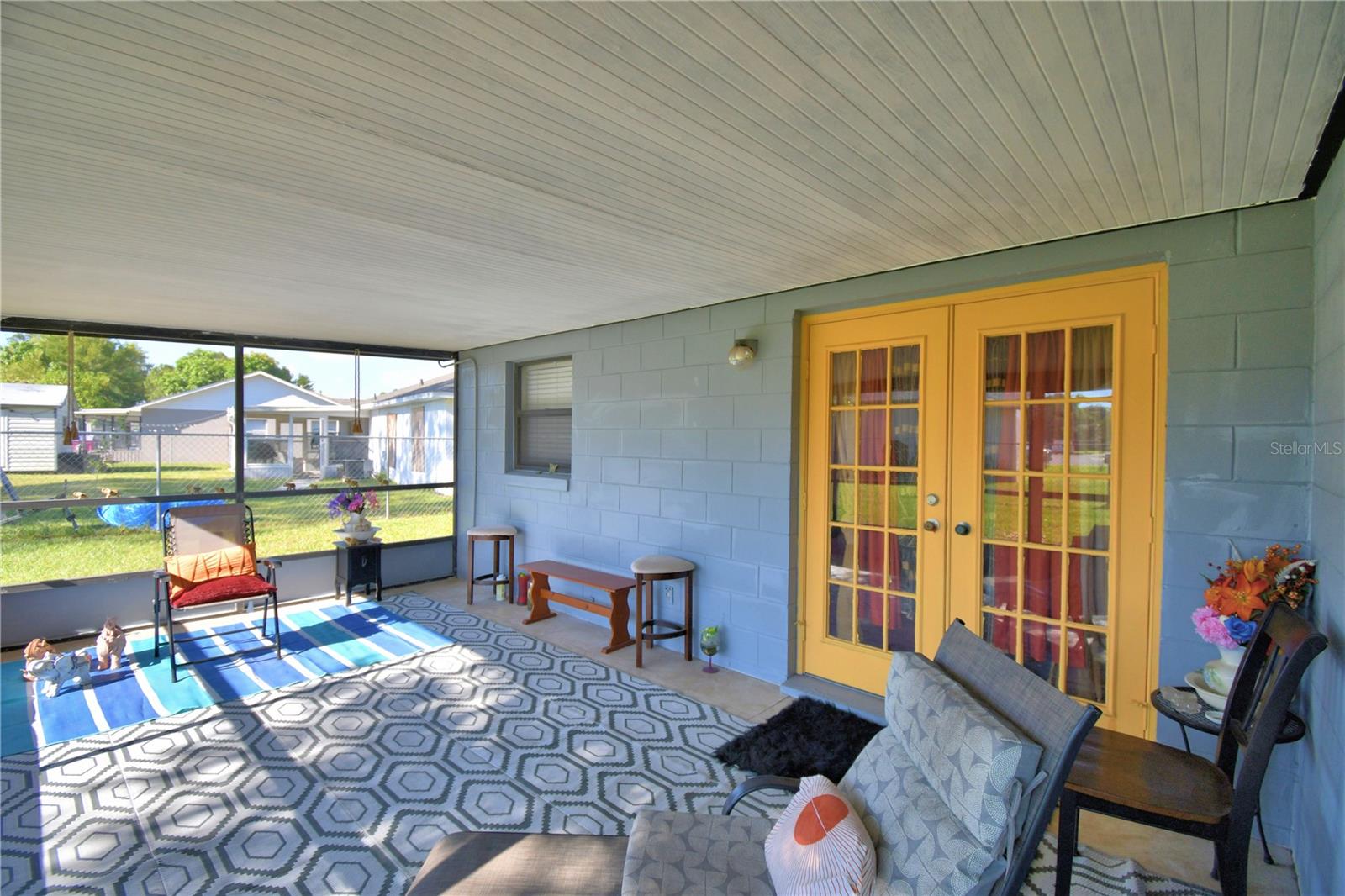 Image 38 of 47 For 132 Kings Pond Avenue