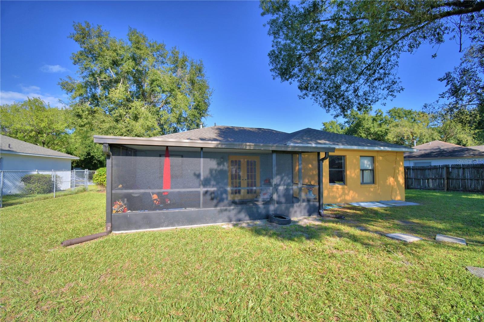 Image 46 of 47 For 132 Kings Pond Avenue