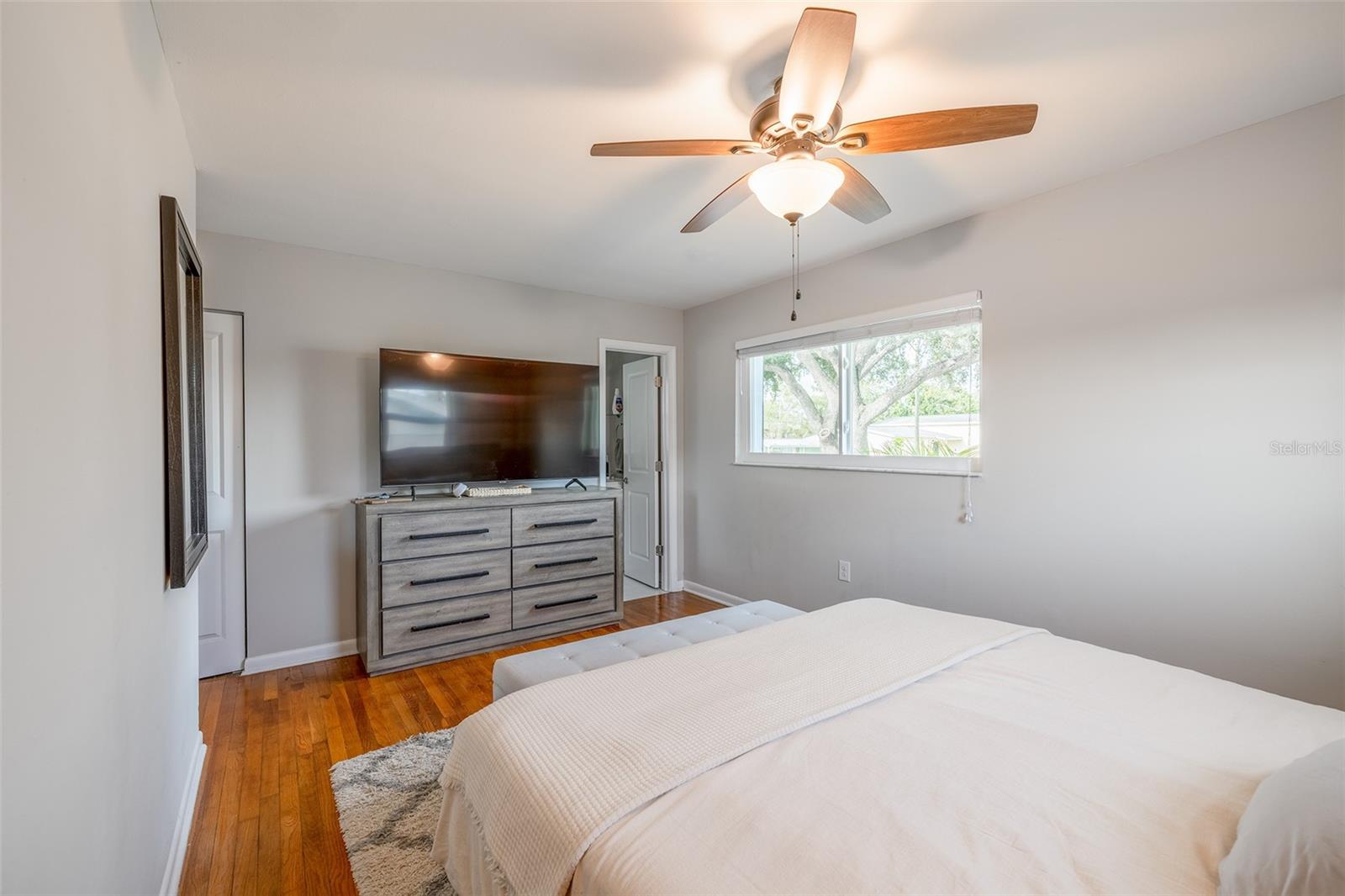 Image 13 of 26 For 4605 Cooper Place