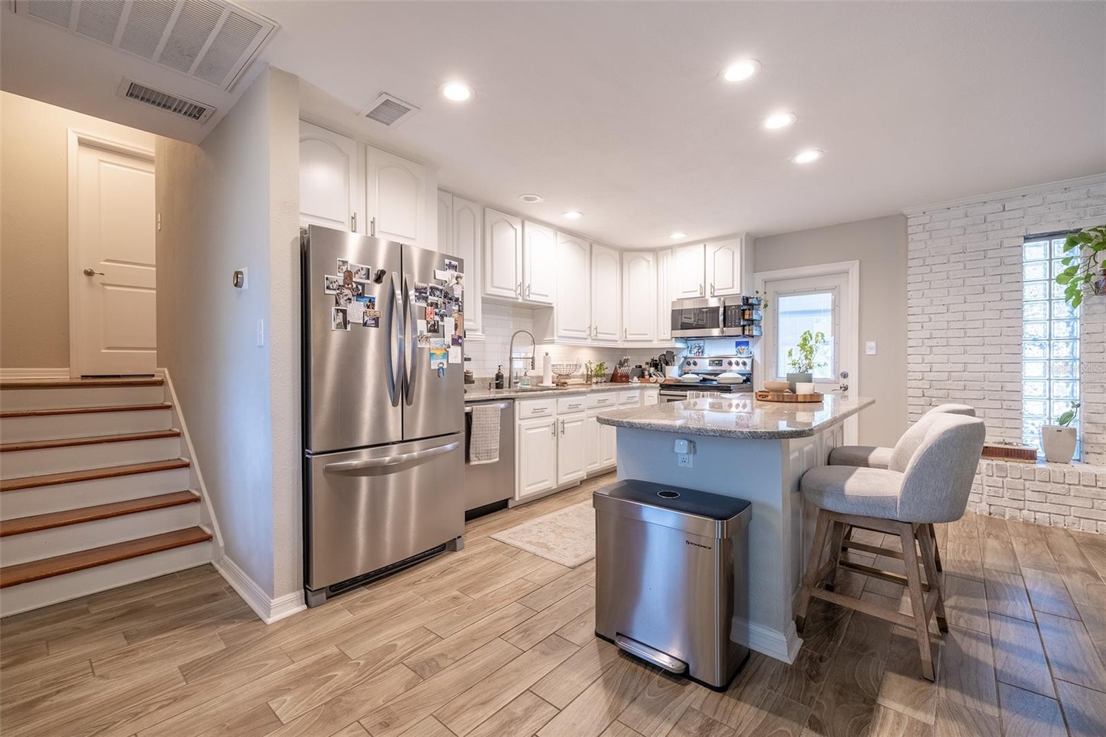 Image 4 of 26 For 4605 Cooper Place