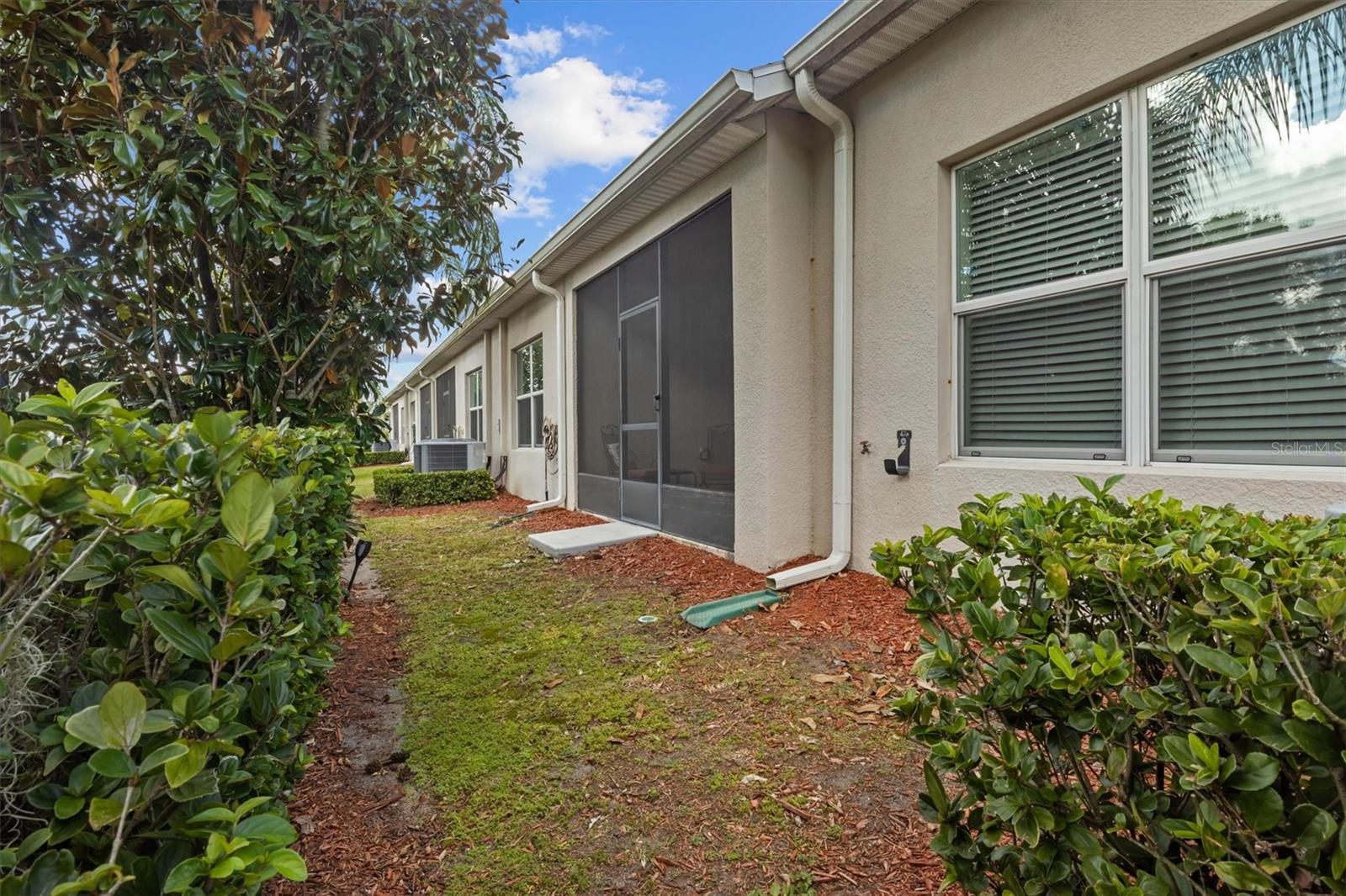 Image 24 of 34 For 2853 Attwater Loop