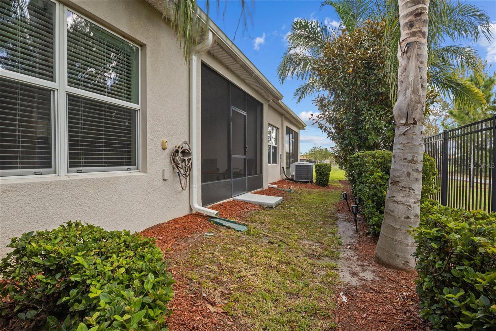 Image 25 of 34 For 2853 Attwater Loop