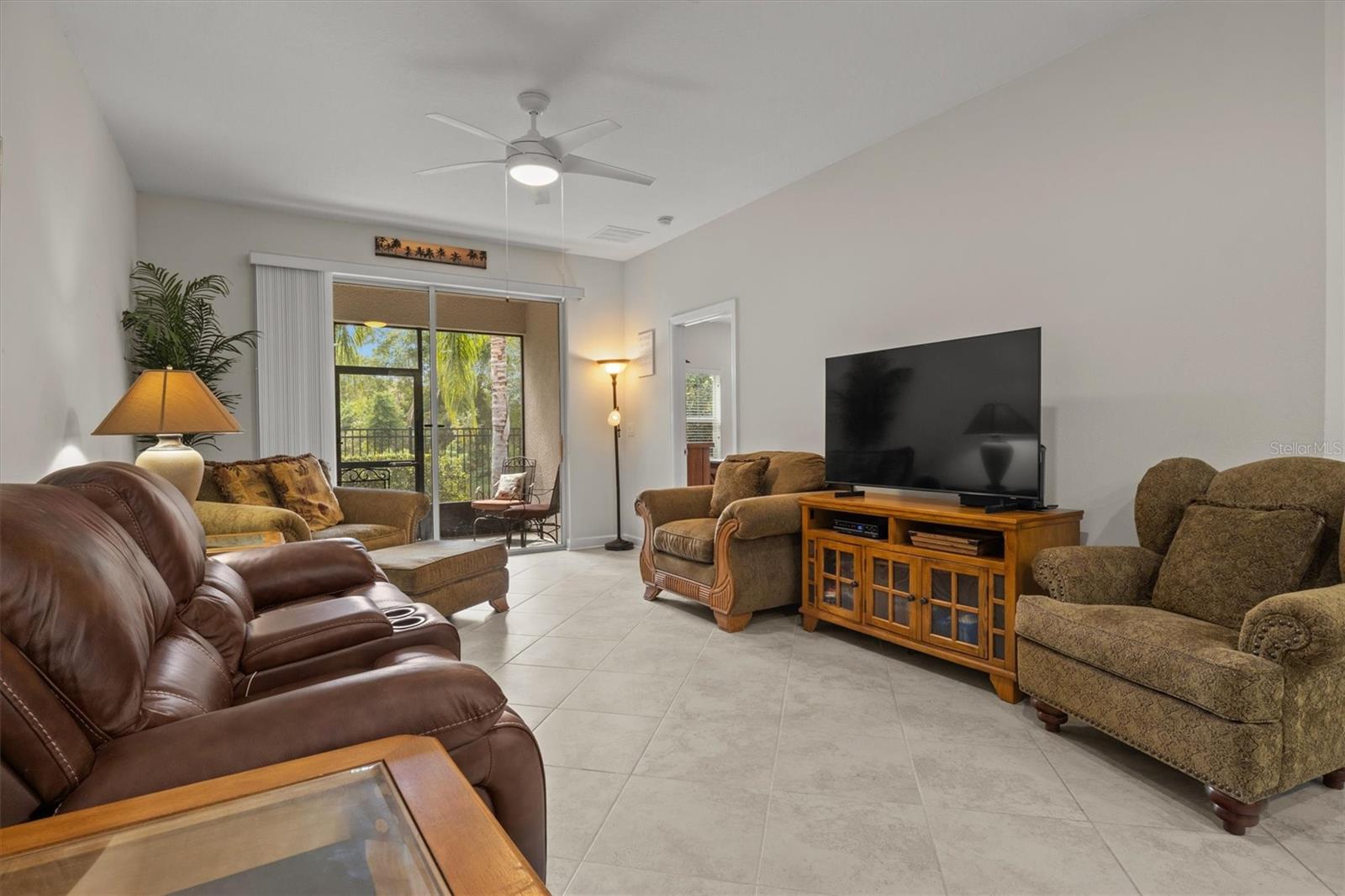 Image 3 of 34 For 2853 Attwater Loop