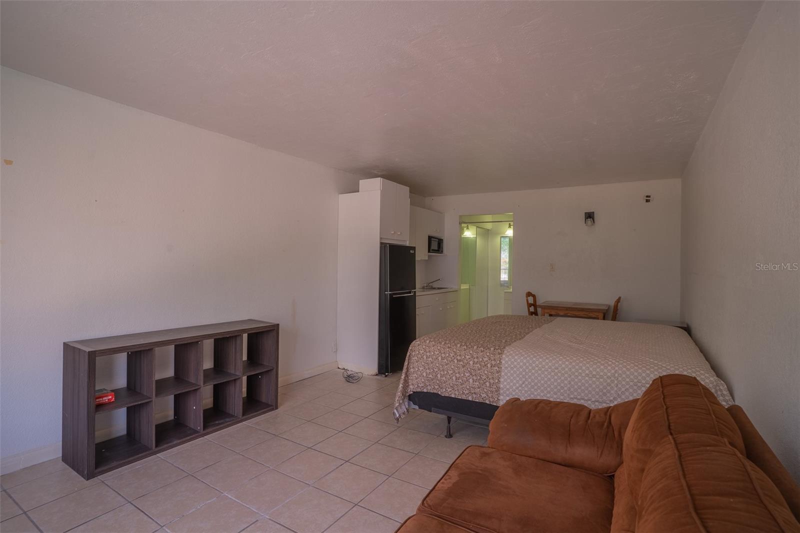 Image 4 of 10 For 43420 Highway 27  415