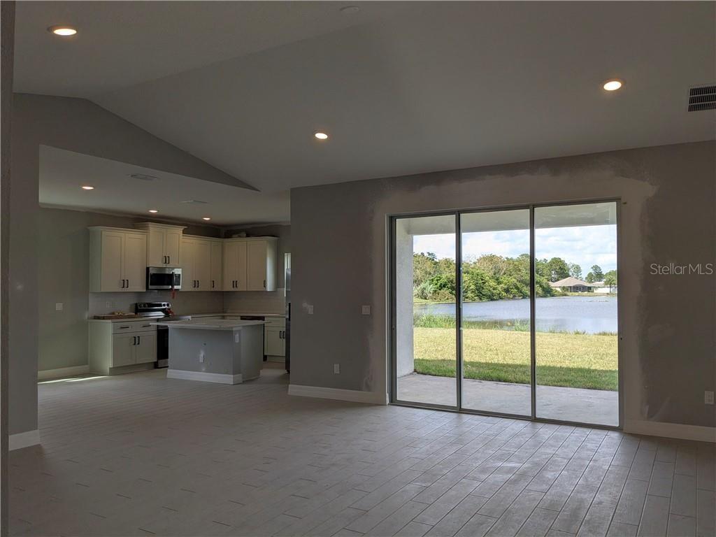 Image 4 of 15 For 6628 Sun N Lake Boulevard