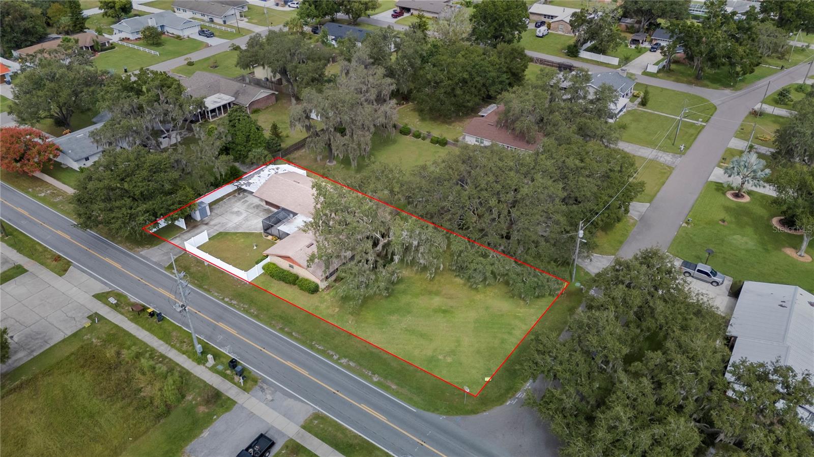 Image 41 of 50 For 101 Lakeview Drive