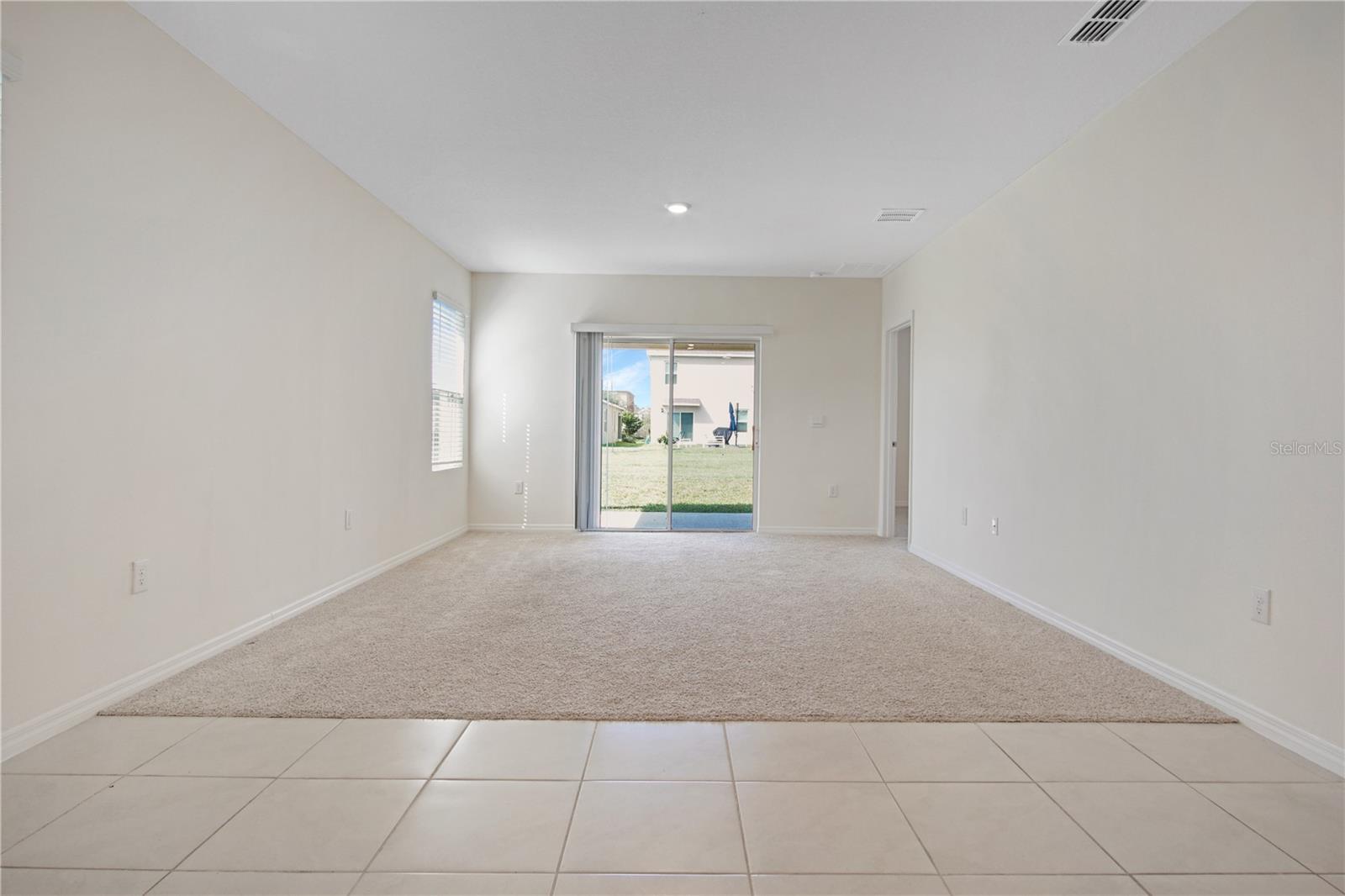 Image 14 of 32 For 328 Gina Lane