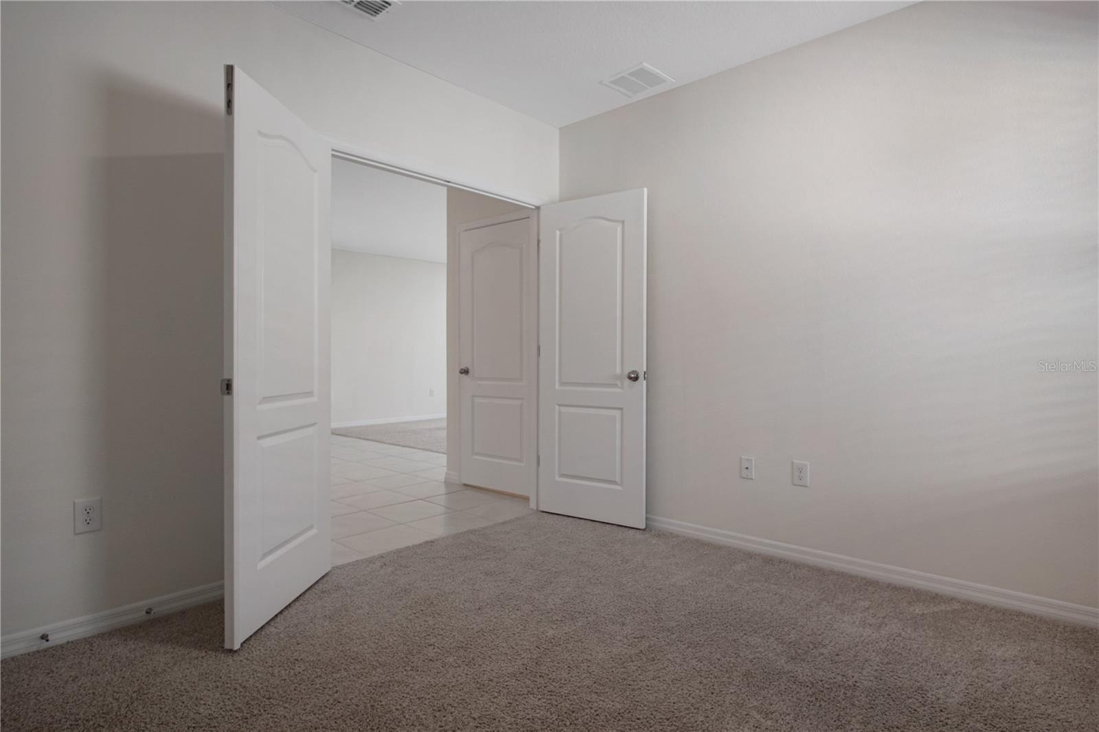 Image 23 of 32 For 328 Gina Lane