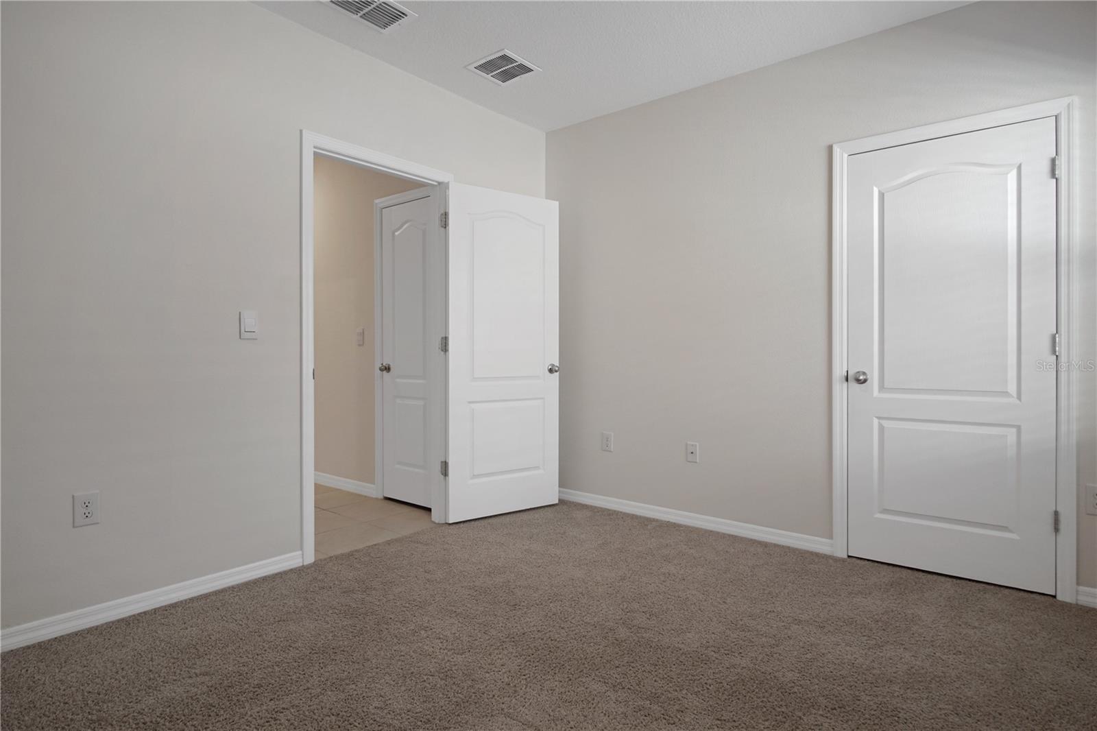 Image 25 of 32 For 328 Gina Lane