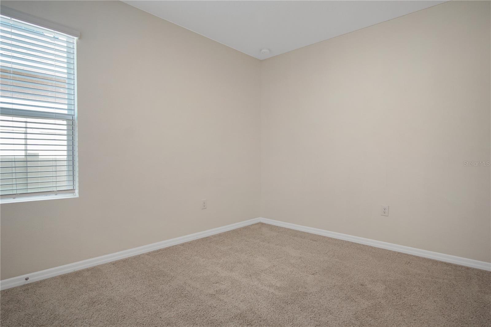 Image 26 of 32 For 328 Gina Lane