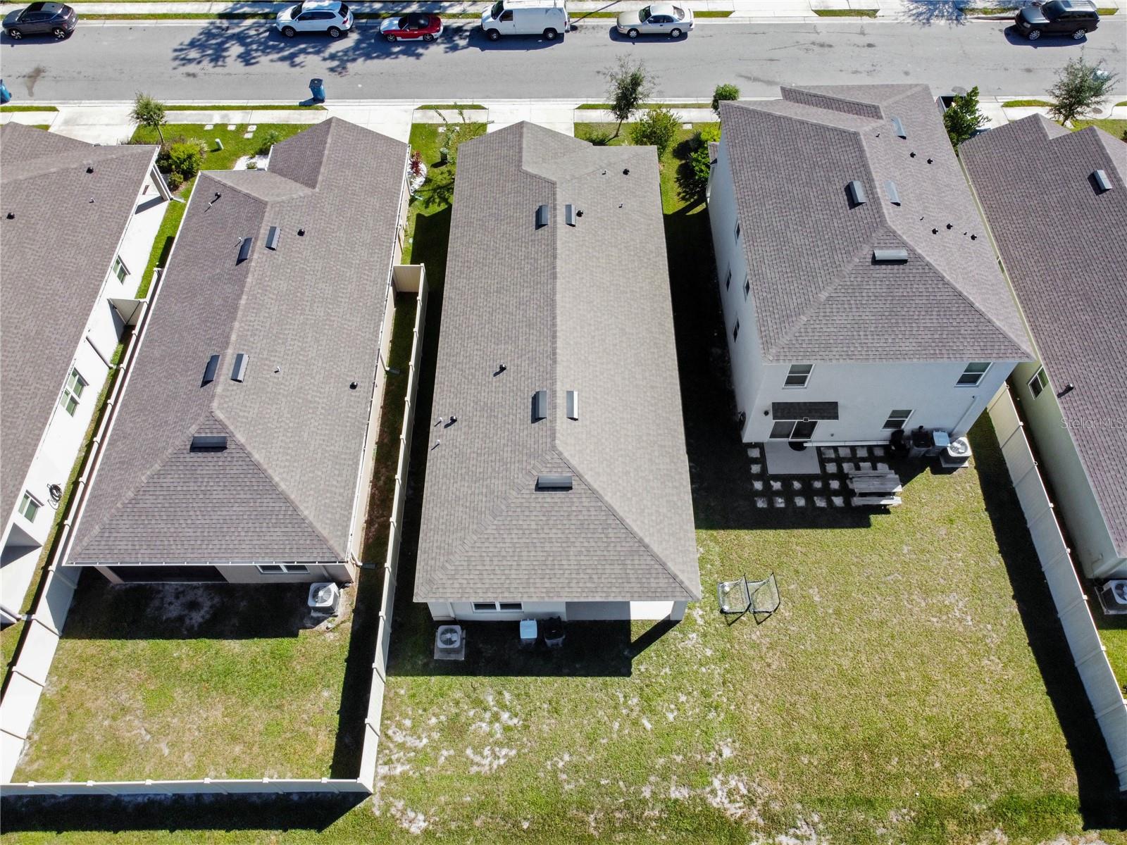 Image 4 of 32 For 328 Gina Lane