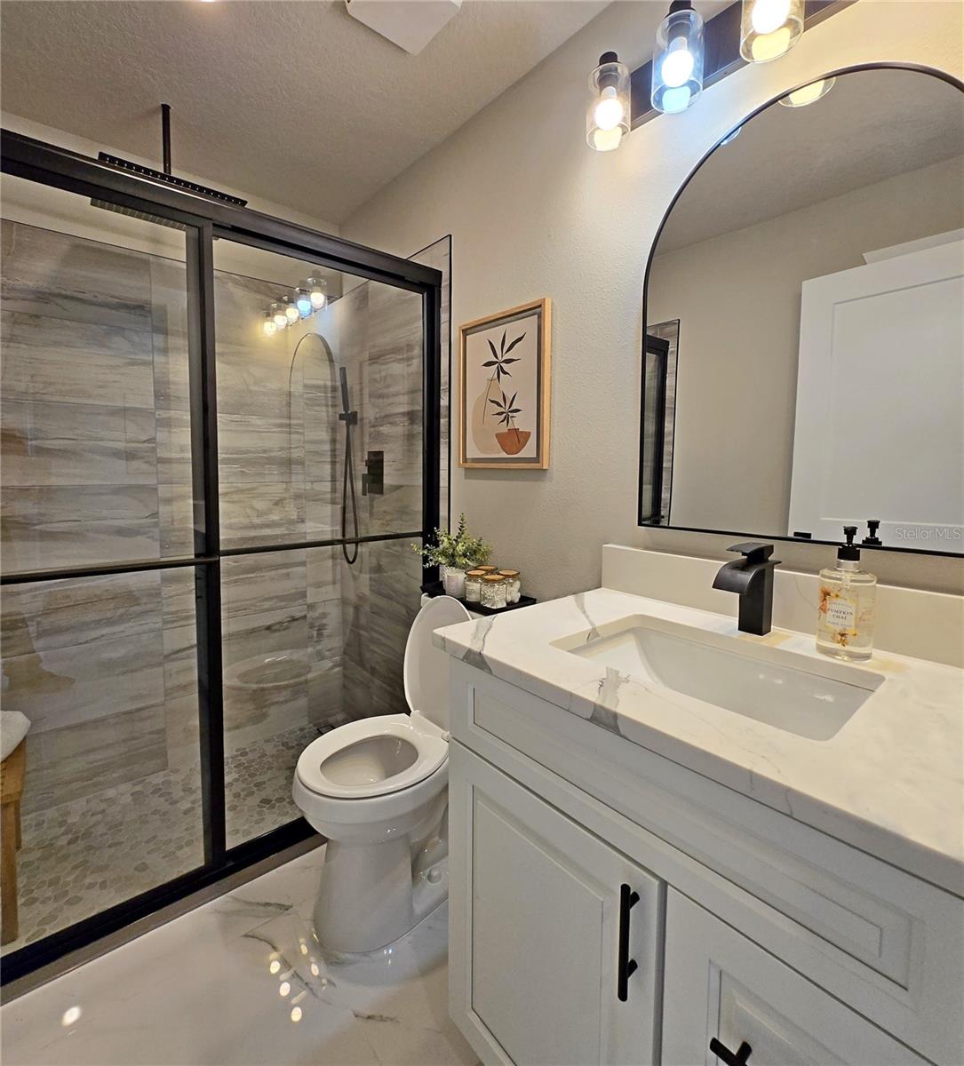 Image 29 of 43 For 6740 Heavitree Way