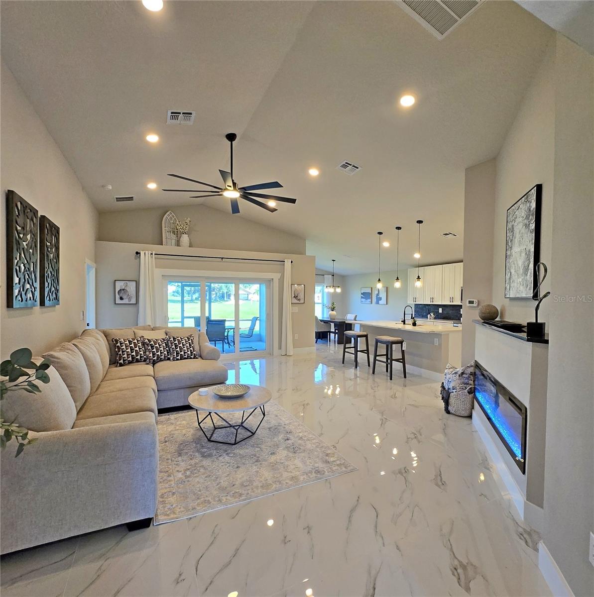 Image 6 of 43 For 6740 Heavitree Way