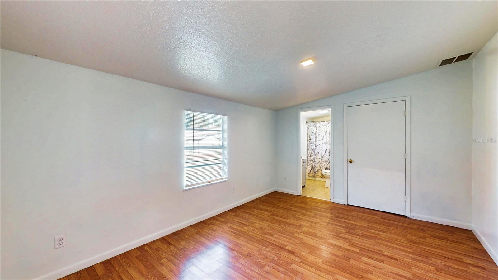 Image 34 of 41 For 2643 Blue Bream Dr Drive