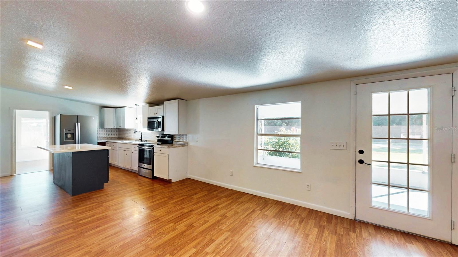 Image 7 of 41 For 2643 Blue Bream Dr Drive
