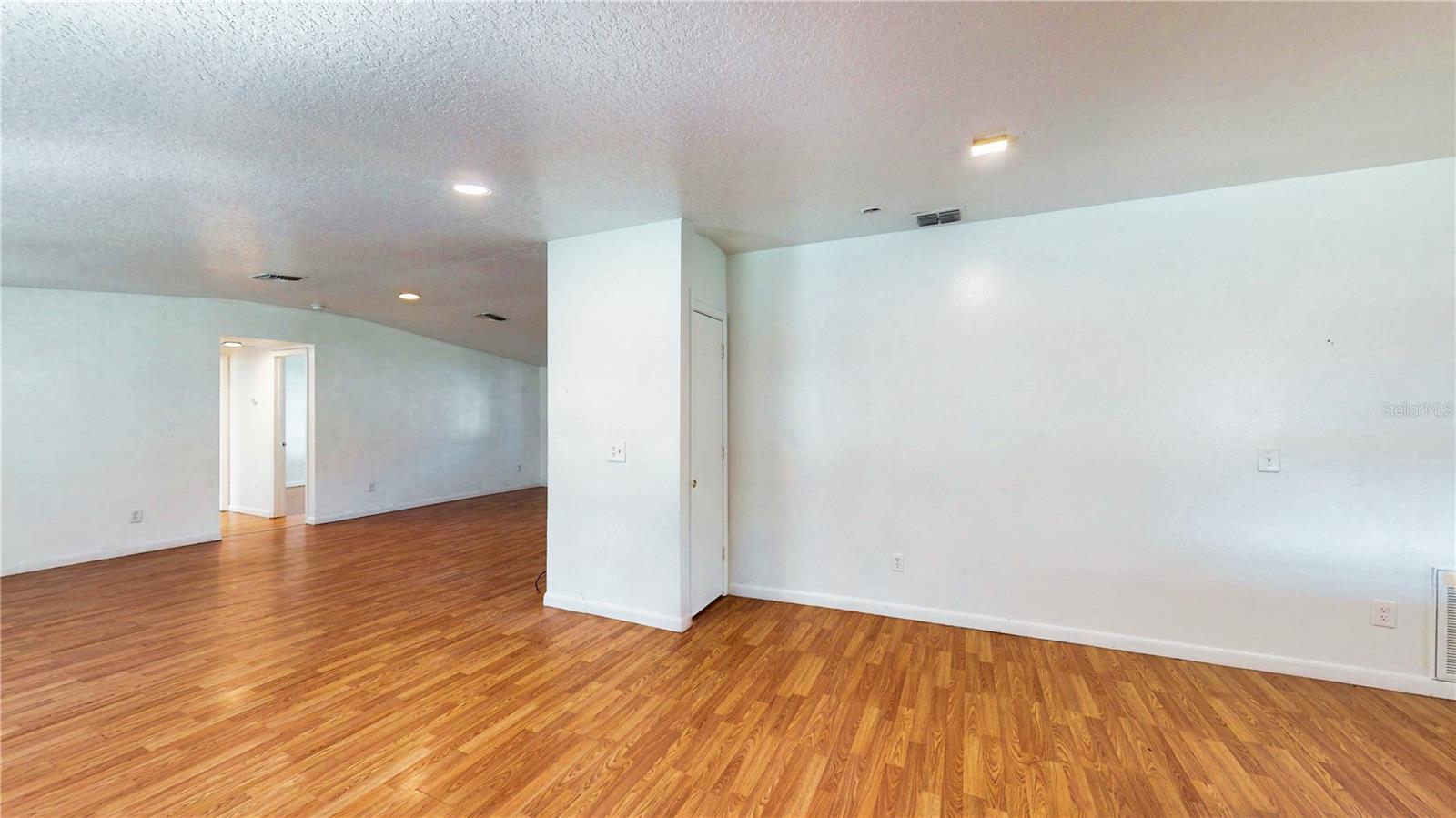 Image 9 of 41 For 2643 Blue Bream Dr Drive