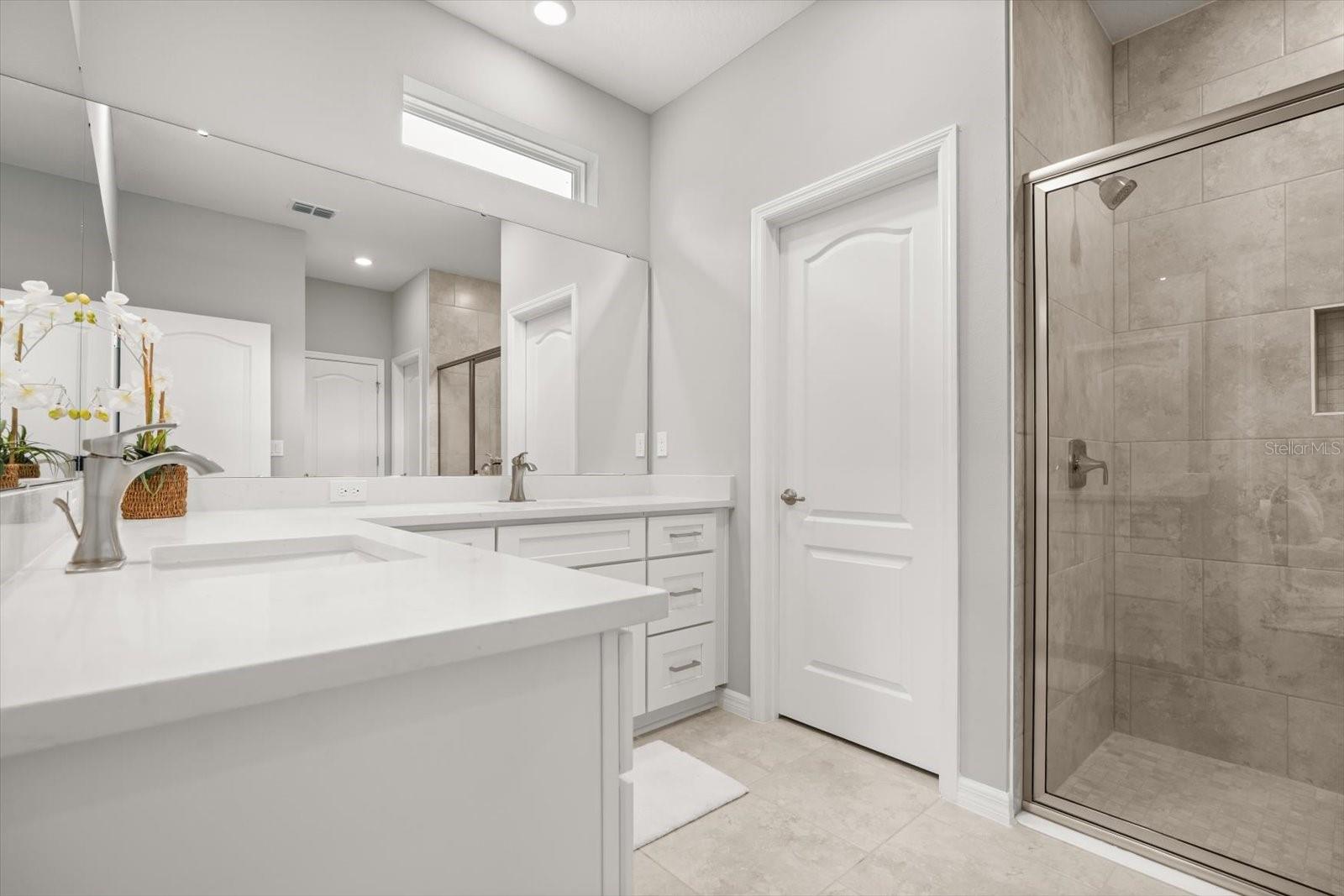 Image 12 of 25 For 4547 San Lorenzo Drive