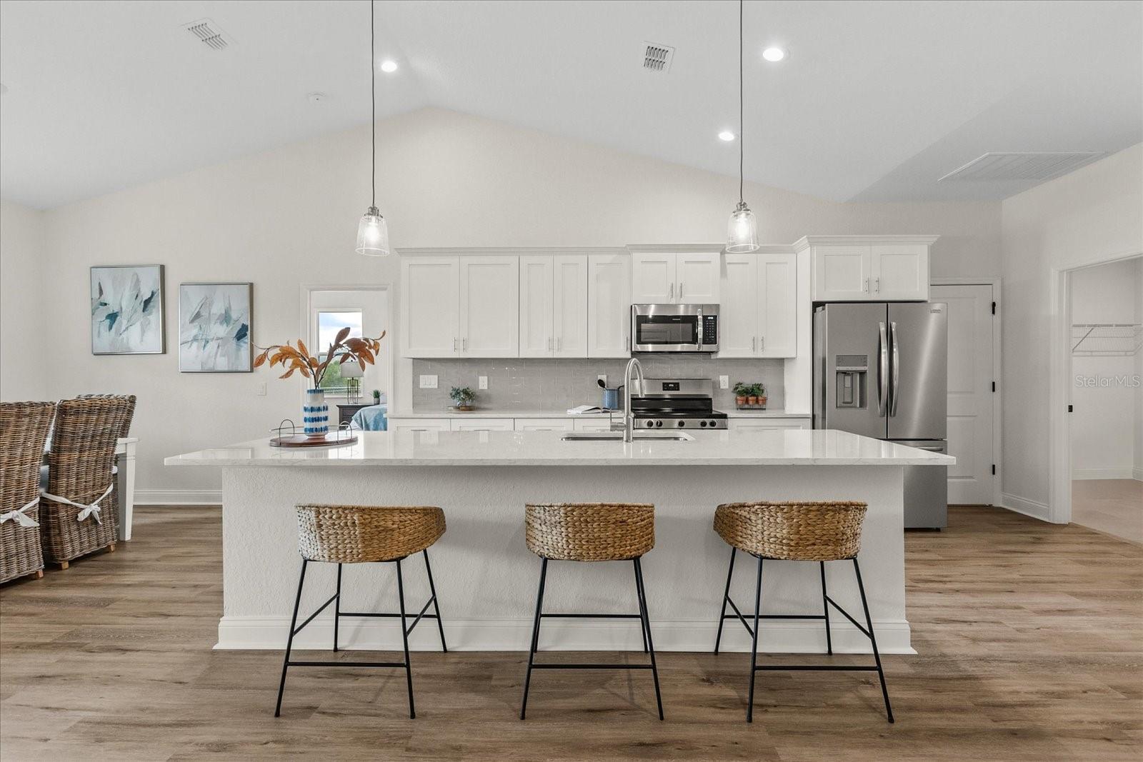 Image 8 of 23 For 4457 Romano Street