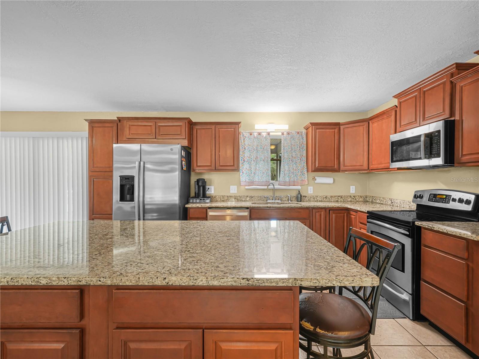 Image 13 of 42 For 3963 Mammoth Grove Road