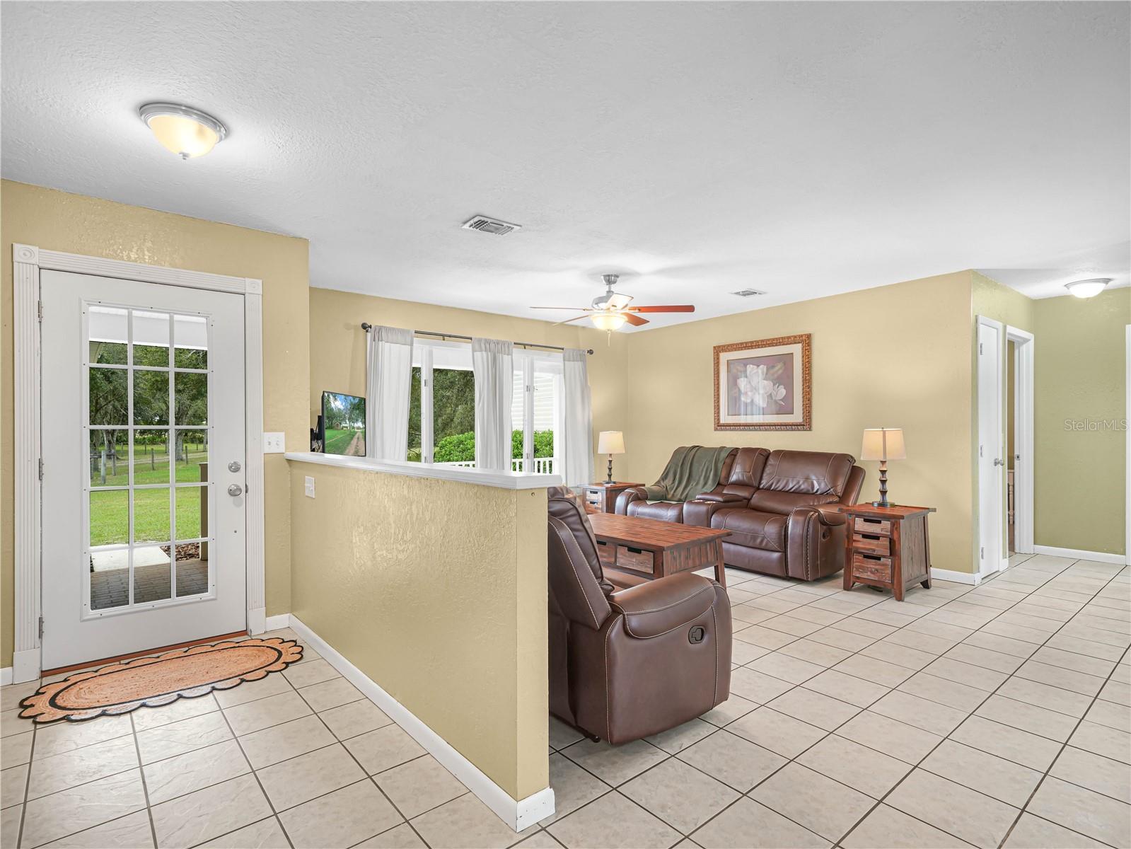 Image 8 of 42 For 3963 Mammoth Grove Road