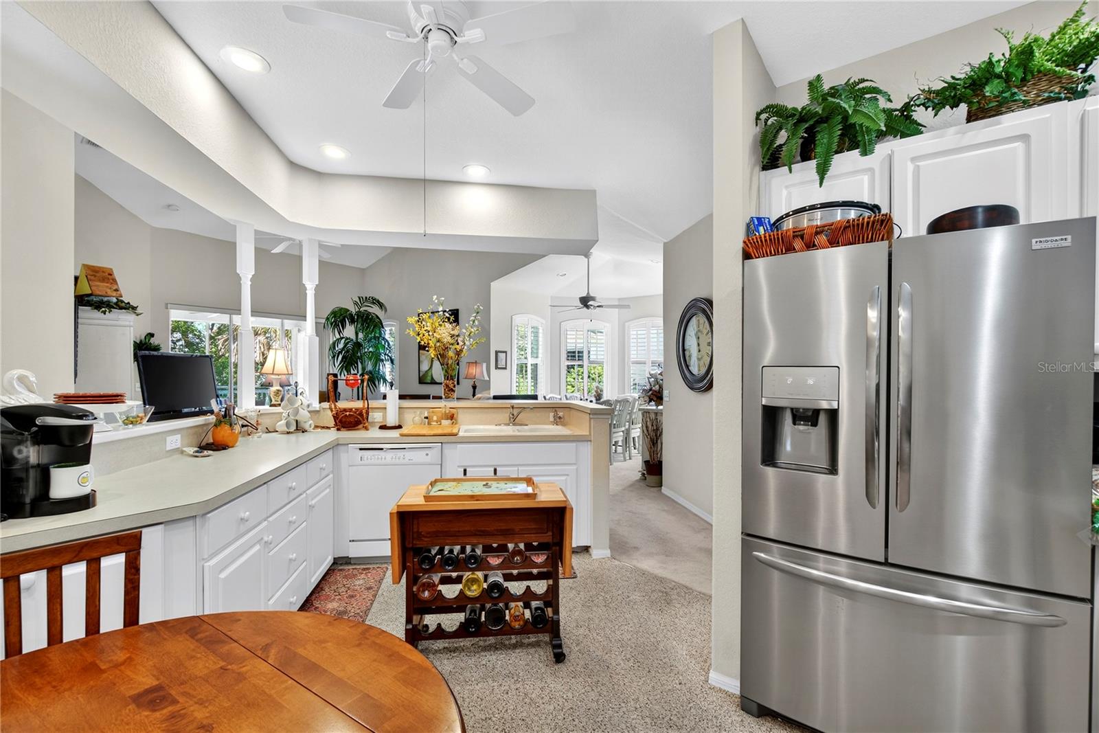 Image 20 of 73 For 516 Grasslands Village Circle