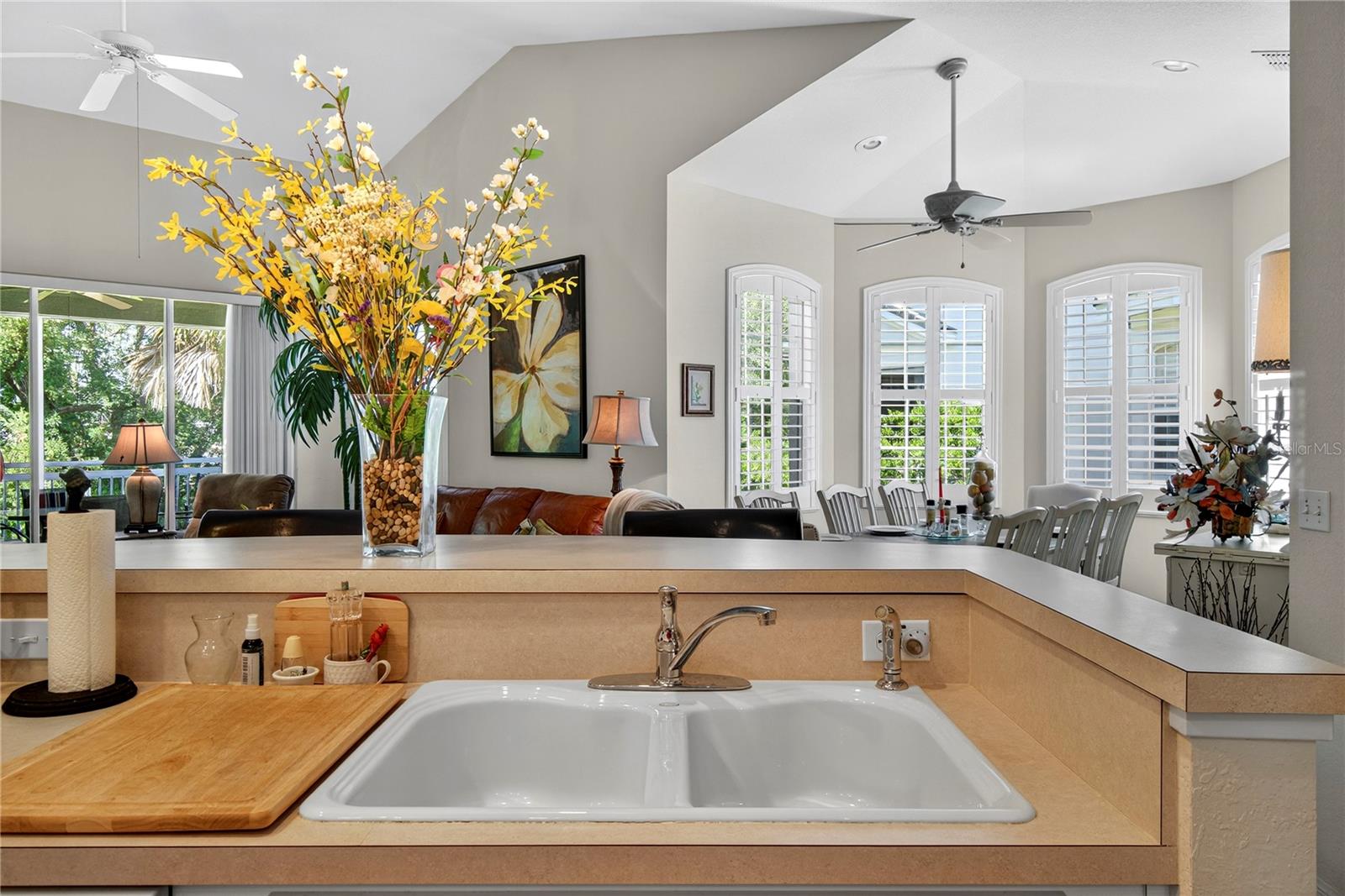 Image 22 of 73 For 516 Grasslands Village Circle