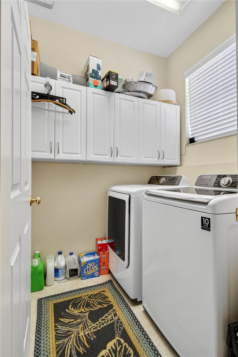 Image 41 of 73 For 516 Grasslands Village Circle