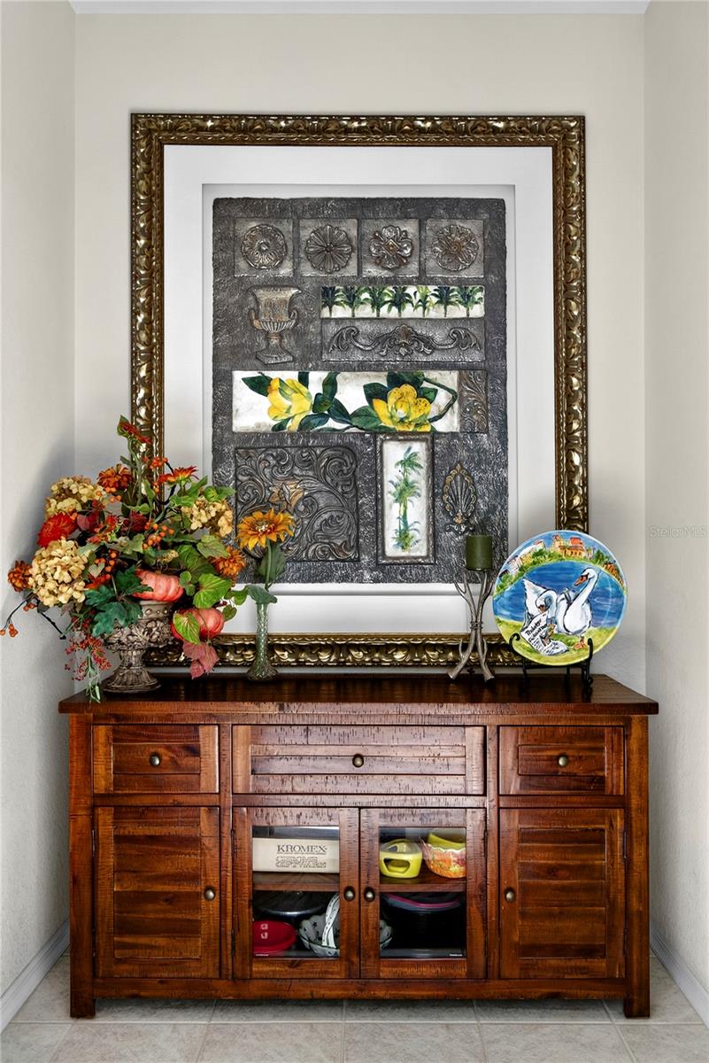 Image 7 of 73 For 516 Grasslands Village Circle