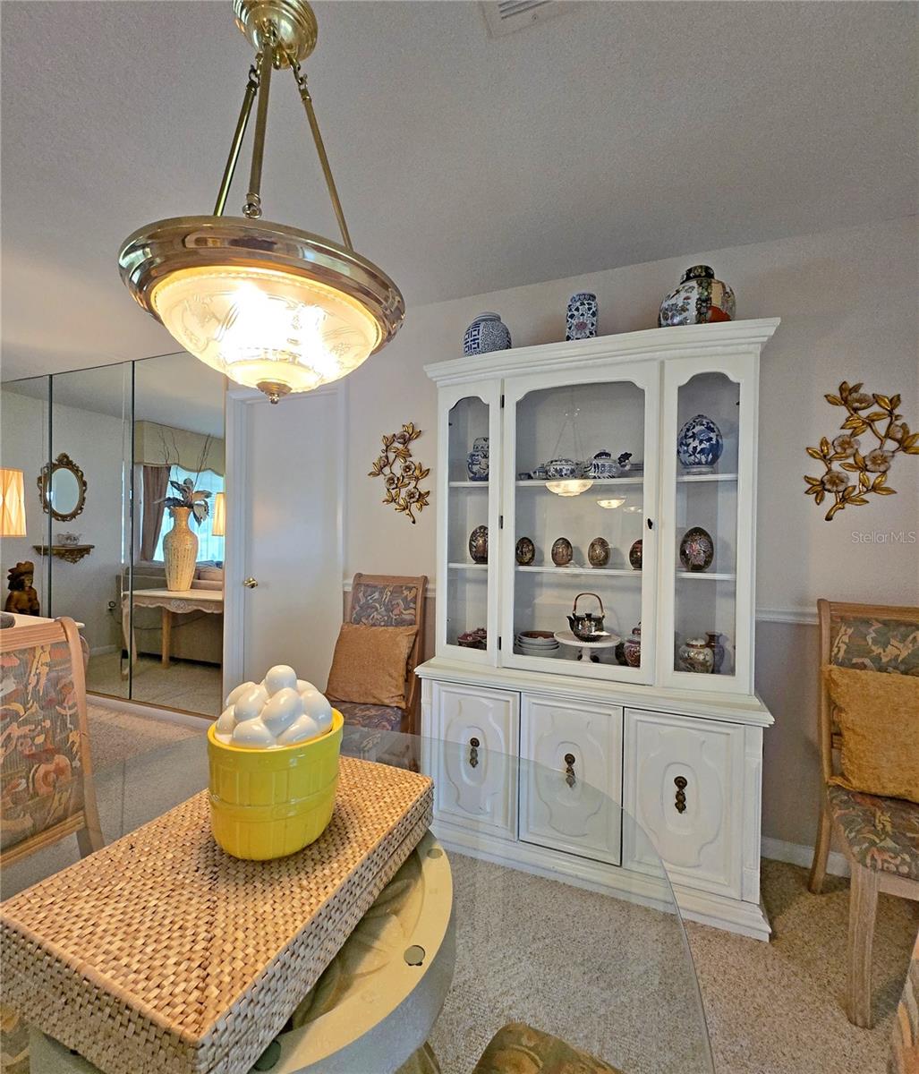 Image 11 of 41 For 6208 Wilson Ter