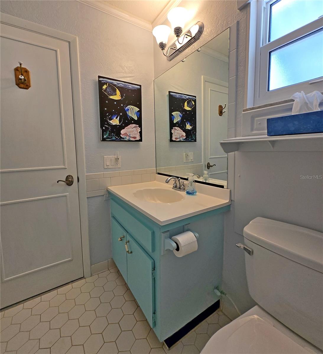 Image 28 of 41 For 6208 Wilson Ter