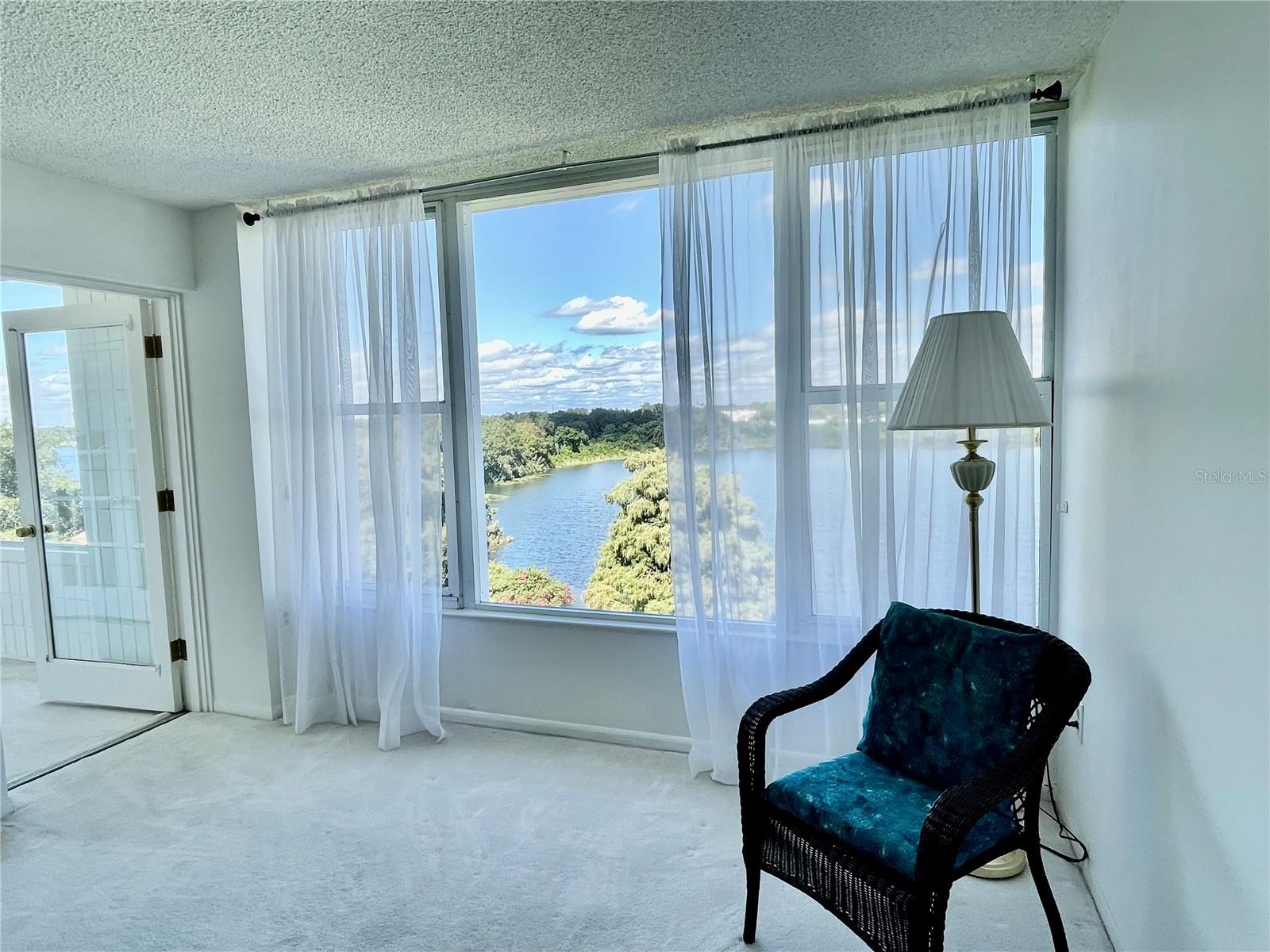 Image 11 of 45 For 700 Mirror Terrace Nw 603