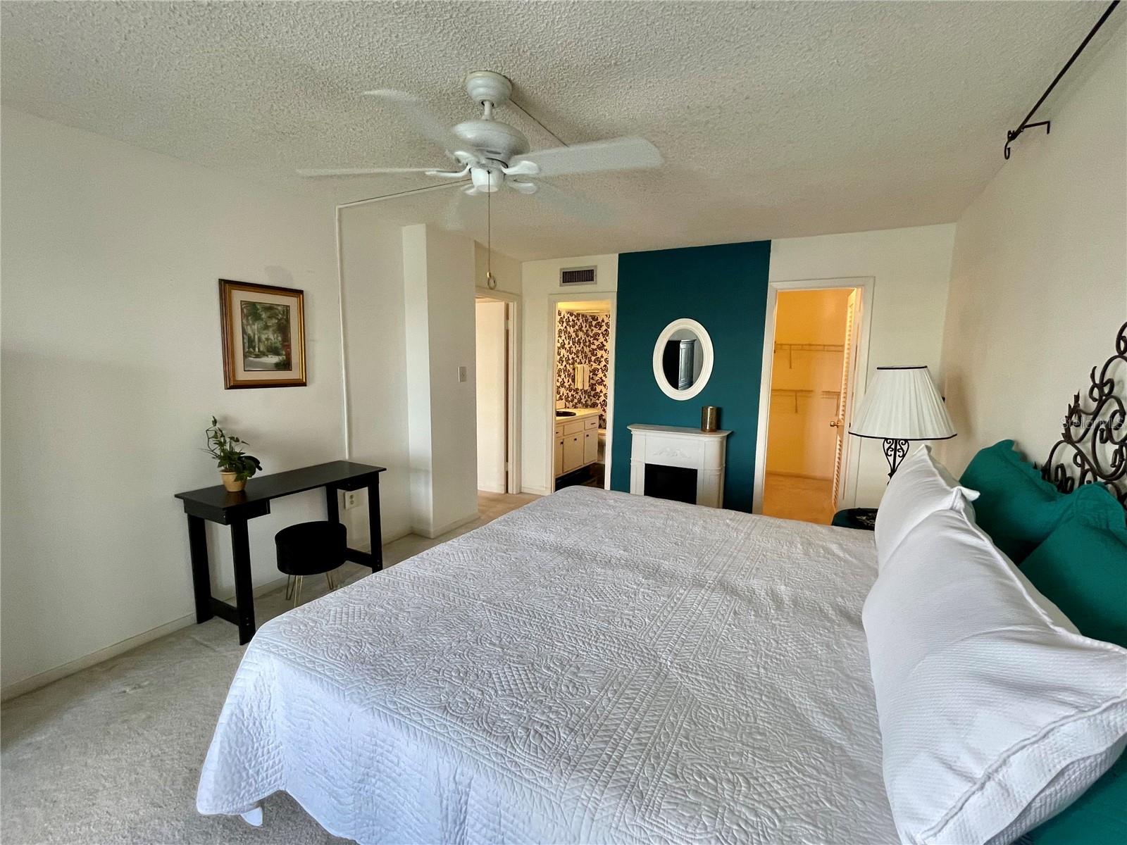 Image 14 of 45 For 700 Mirror Terrace Nw 603