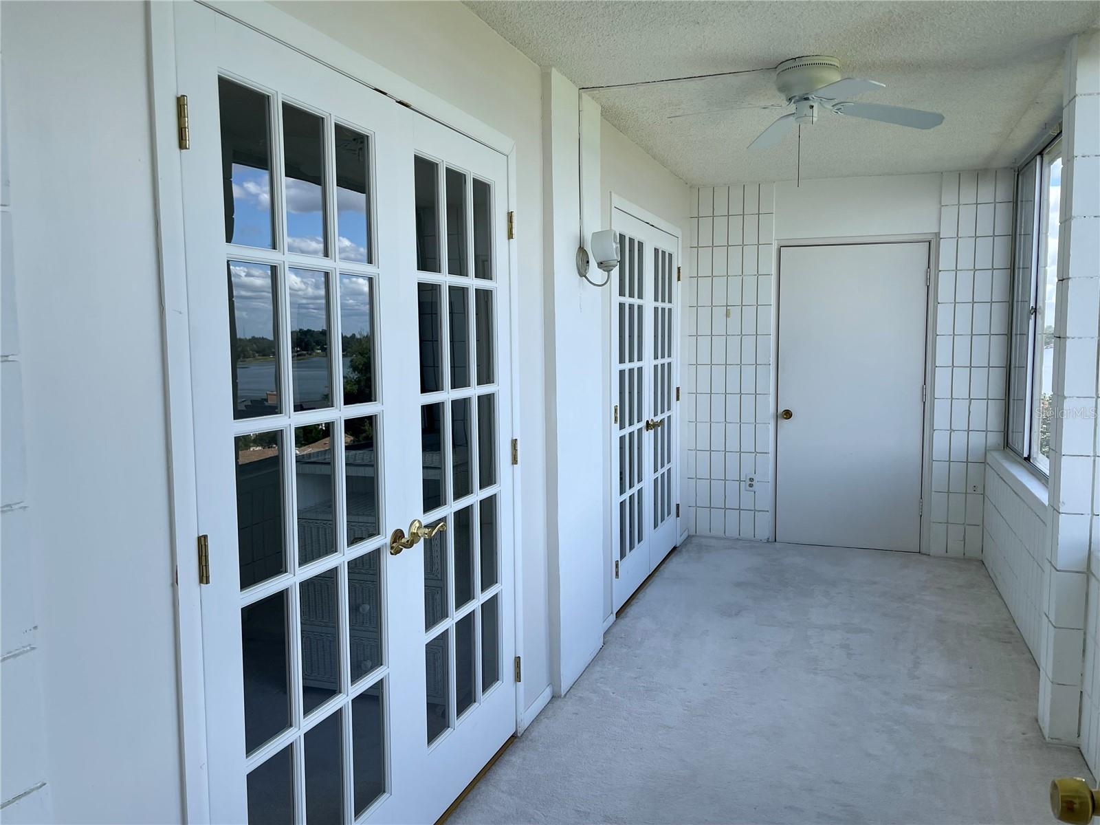 Image 27 of 45 For 700 Mirror Terrace Nw 603