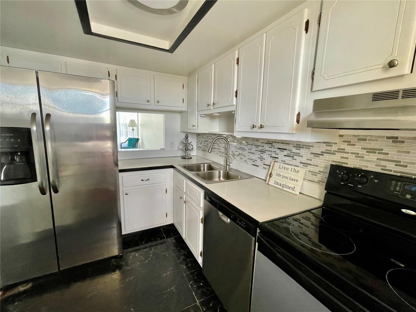 Image 7 of 45 For 700 Mirror Terrace Nw 603