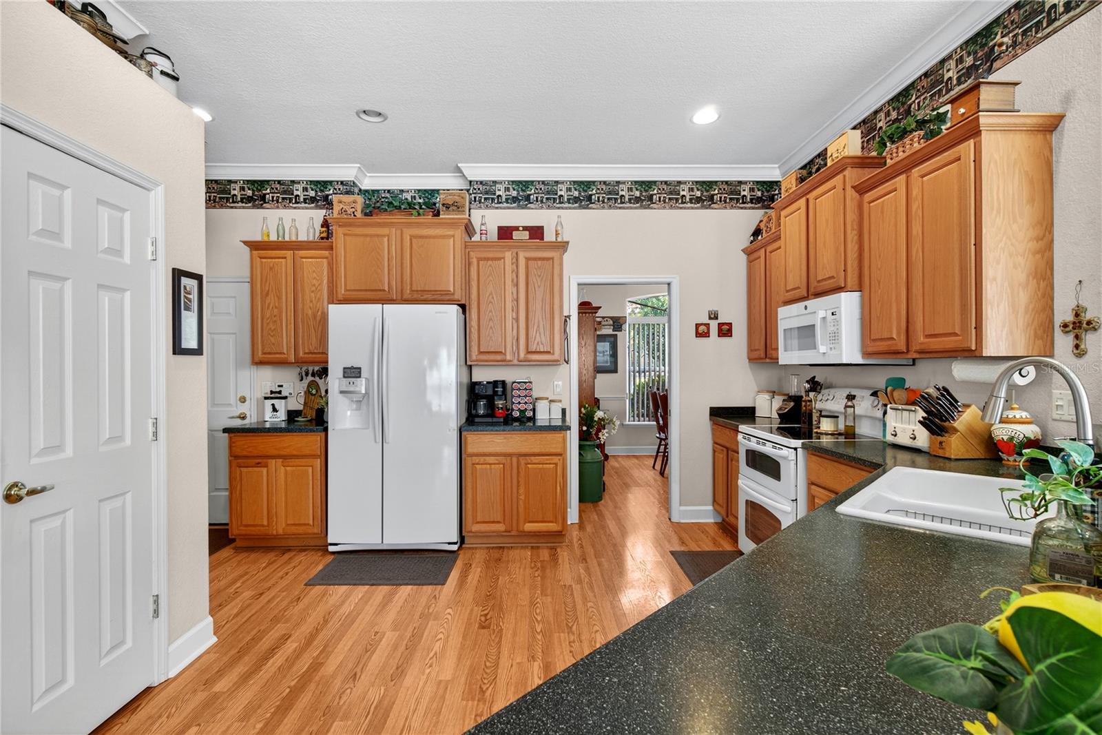 Image 14 of 59 For 238 Ruby Lake Lane