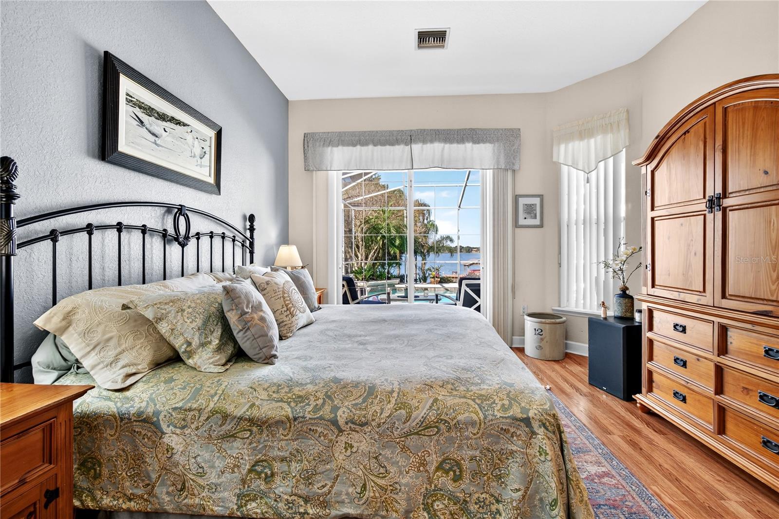 Image 21 of 59 For 238 Ruby Lake Lane