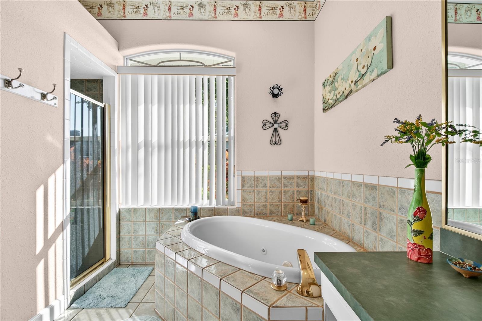 Image 25 of 59 For 238 Ruby Lake Lane