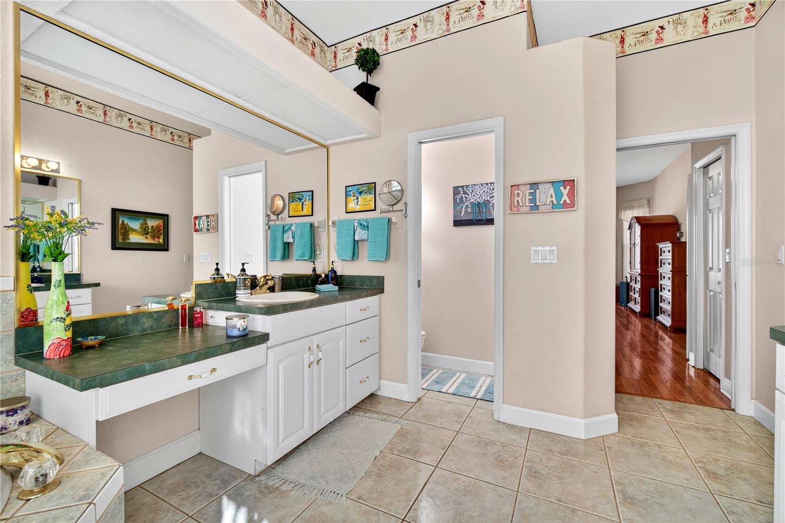 Image 26 of 59 For 238 Ruby Lake Lane