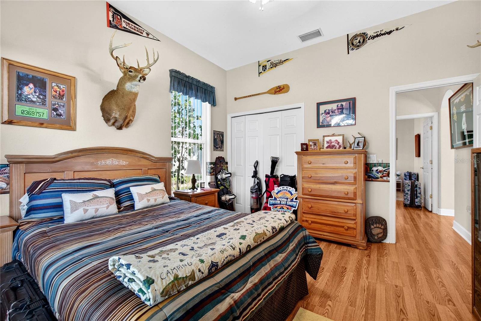 Image 29 of 59 For 238 Ruby Lake Lane