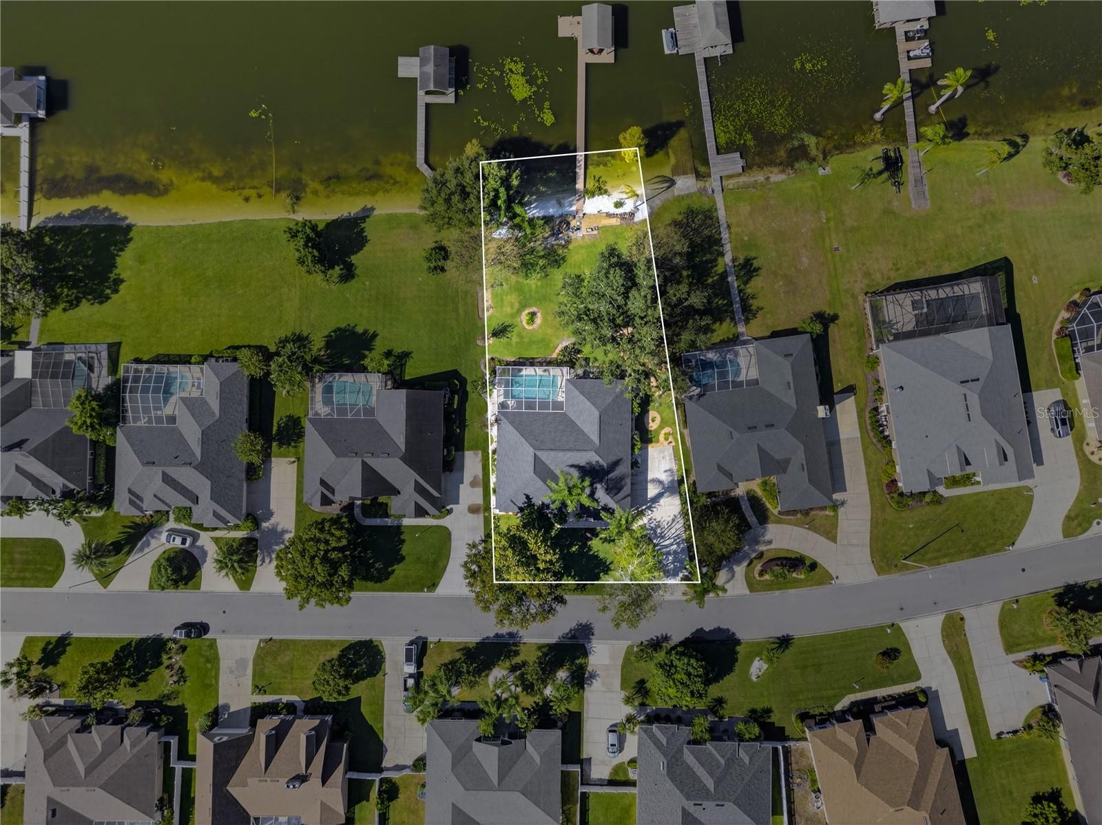 Image 52 of 59 For 238 Ruby Lake Lane